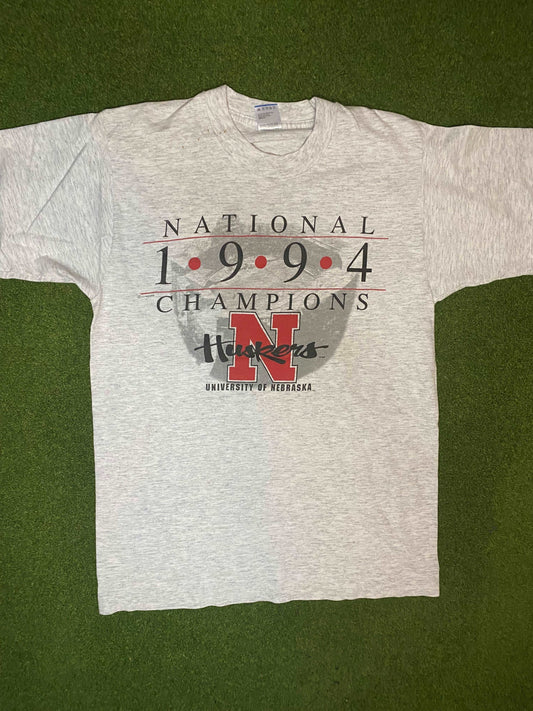 1994 Nebraska Cornhuskers - National Champions - Vintage College Football Tee Shirt (Medium) - Gametime Vintage