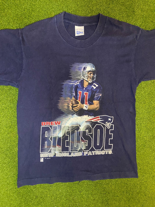 1995 New England Patriots - Drew Bledsoe - Vintage NFL Player T-Shirt (Youth Large)