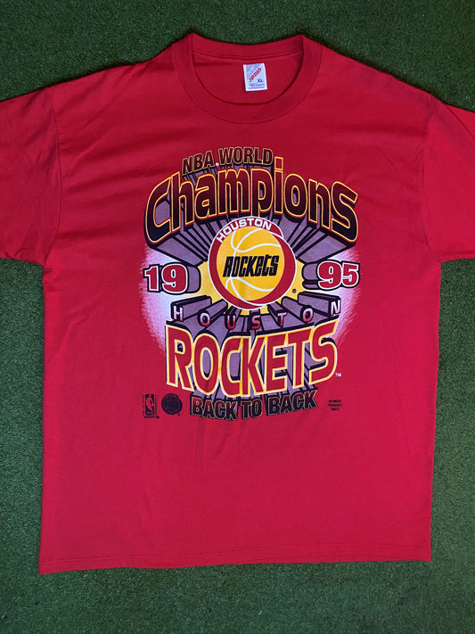 1995 Houston Rockets - NBA World Champions - Vintage NBA T-Shirt (XL)