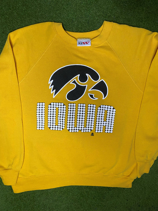 1995 Iowa Hawkeyes - Vintage College Sweatshirt (XL) - Gametime Vintage