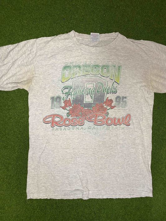 1995 Oregon Ducks - Rose Bowl - Vintage College Football Tee Shirt (Large) - Gametime Vintage