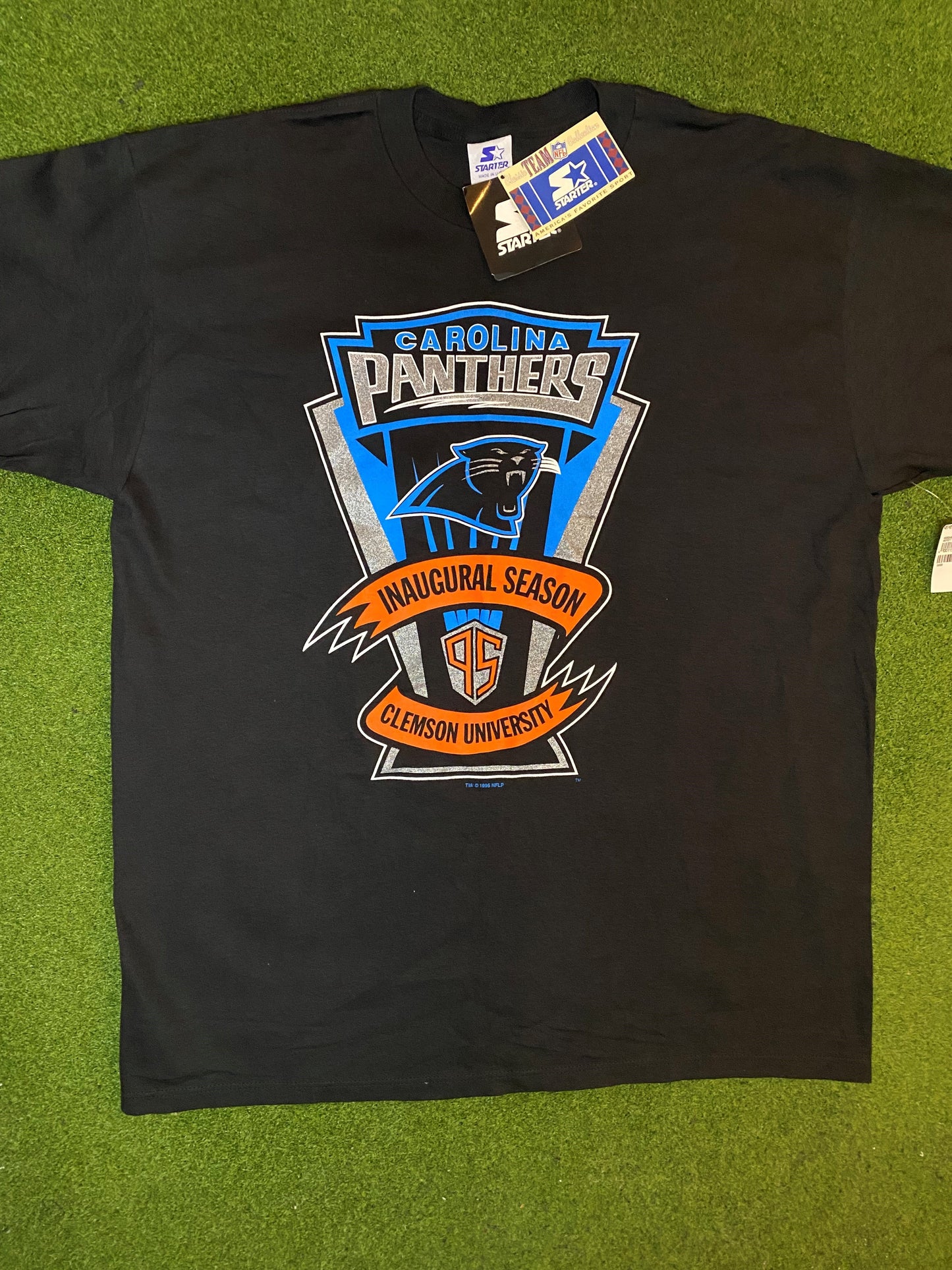 1995 Carolina Panthers - Inaugural Season - NWT - Double Sided Vintage NFL Tee Shirt (XL)