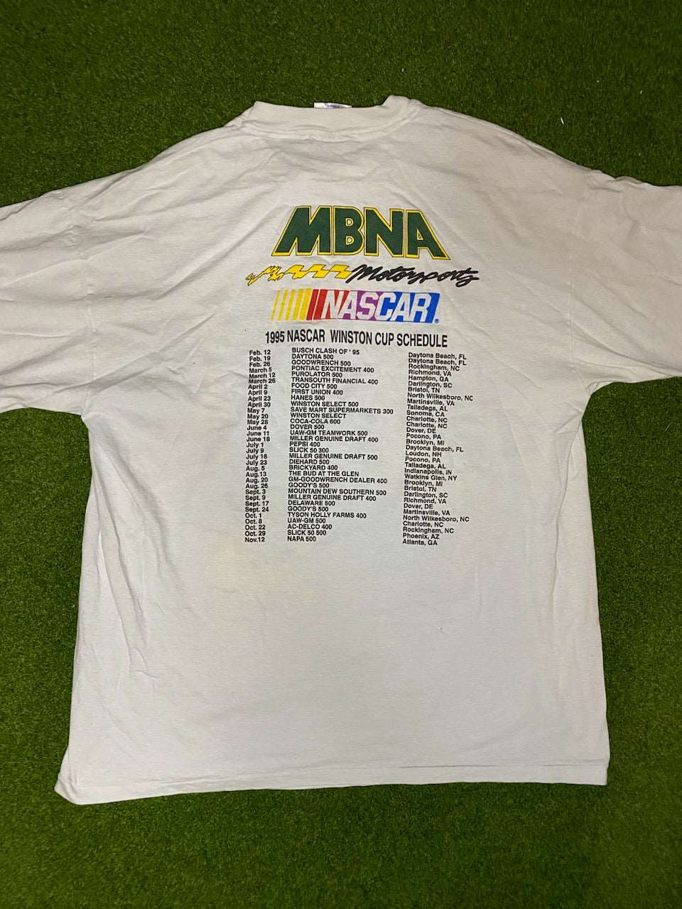 1995 MBNA - Double Sided - Winston Cup Schedule - Vintage NASCAR Tee Shirt (XL)