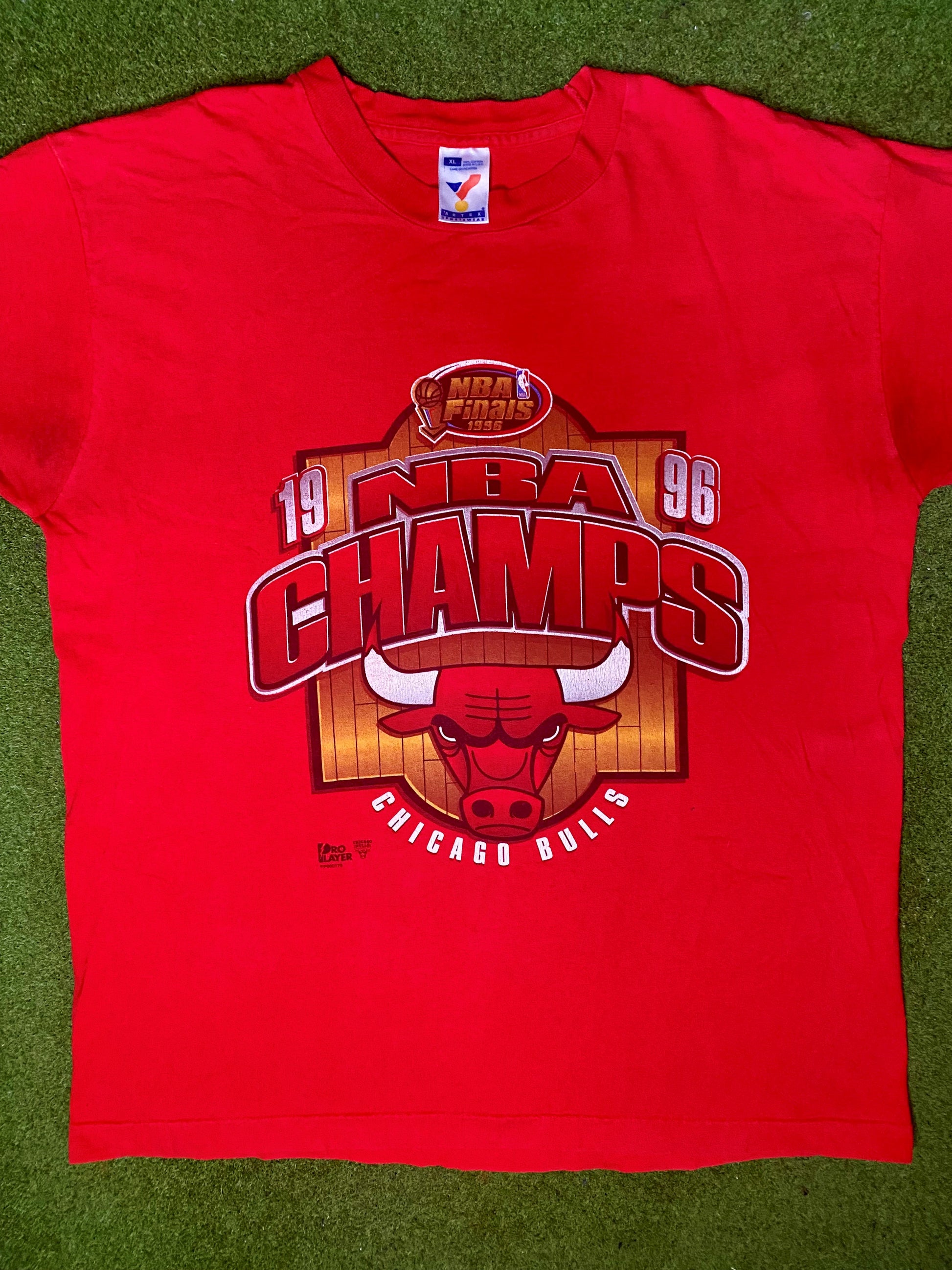 1996 Chicago Bulls NBA Champions Vintage NBA T Shirt (XL)