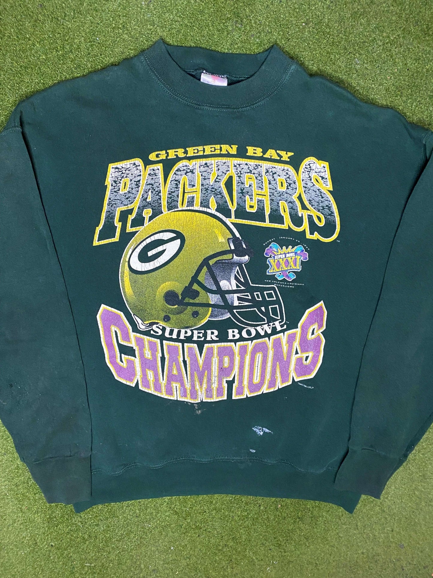 1996 Green Bay Packers - Super Bowl XXXI Champions - Vintage NFL Sweatshirt (Large) Gametime Vintage