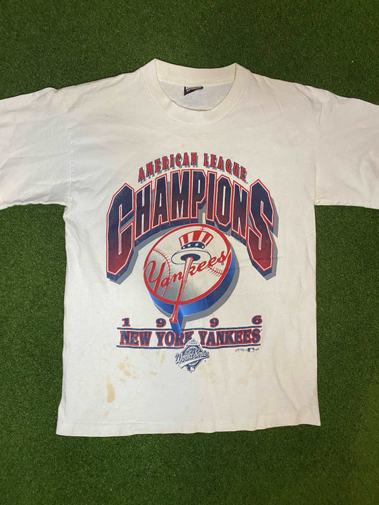 1996 New York Yankees - American League Champions - Vintage MLB Tee Shirt (Medium)