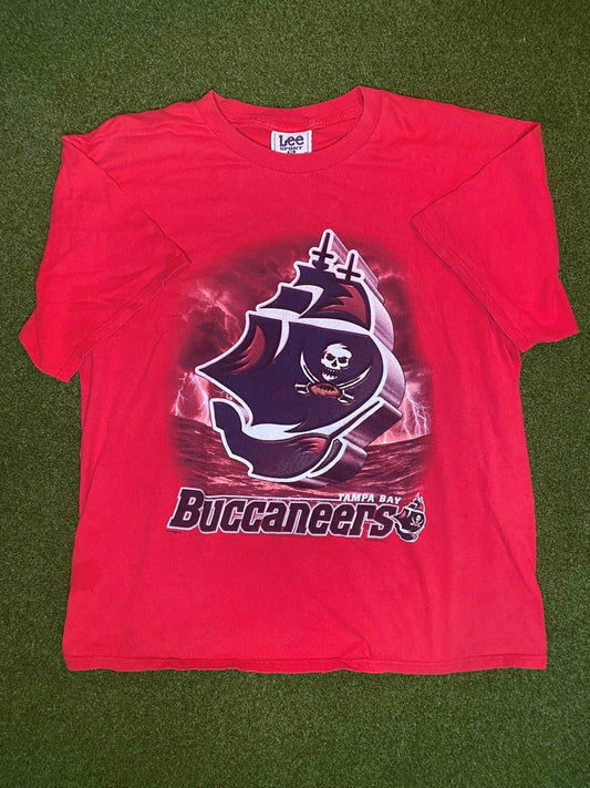 1997 Tampa Bay Buccaneers - Big Logo - Vintage NFL Tee Shirt (XL) - Gametime Vintage