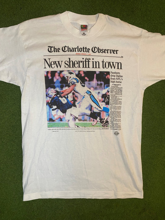 1997 Carolina Panthers - Charlotte Observer Clip - Vintage NFL T-Shirt (Large)