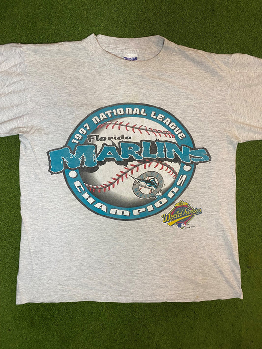 1997 Florida Marlins - NL Champions - Vintage MLB T-Shirt (Medium) Gametime Vintage