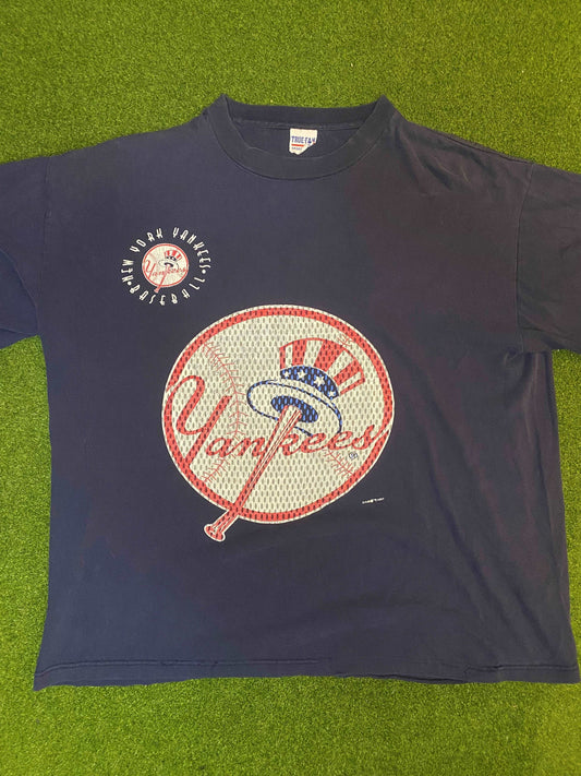 1997 New York Yankees - Big Logo - Vintage MLB Tee Shirt (XL) Gametime Vintage