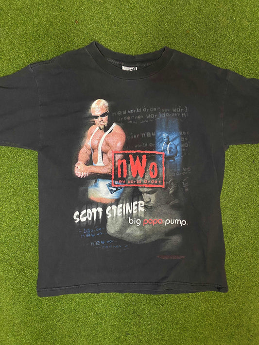 1997 NWO - Scott Steiner - Big Papa Pump - Vintage WCW T-Shirt (Youth Large) Gametime Vintage