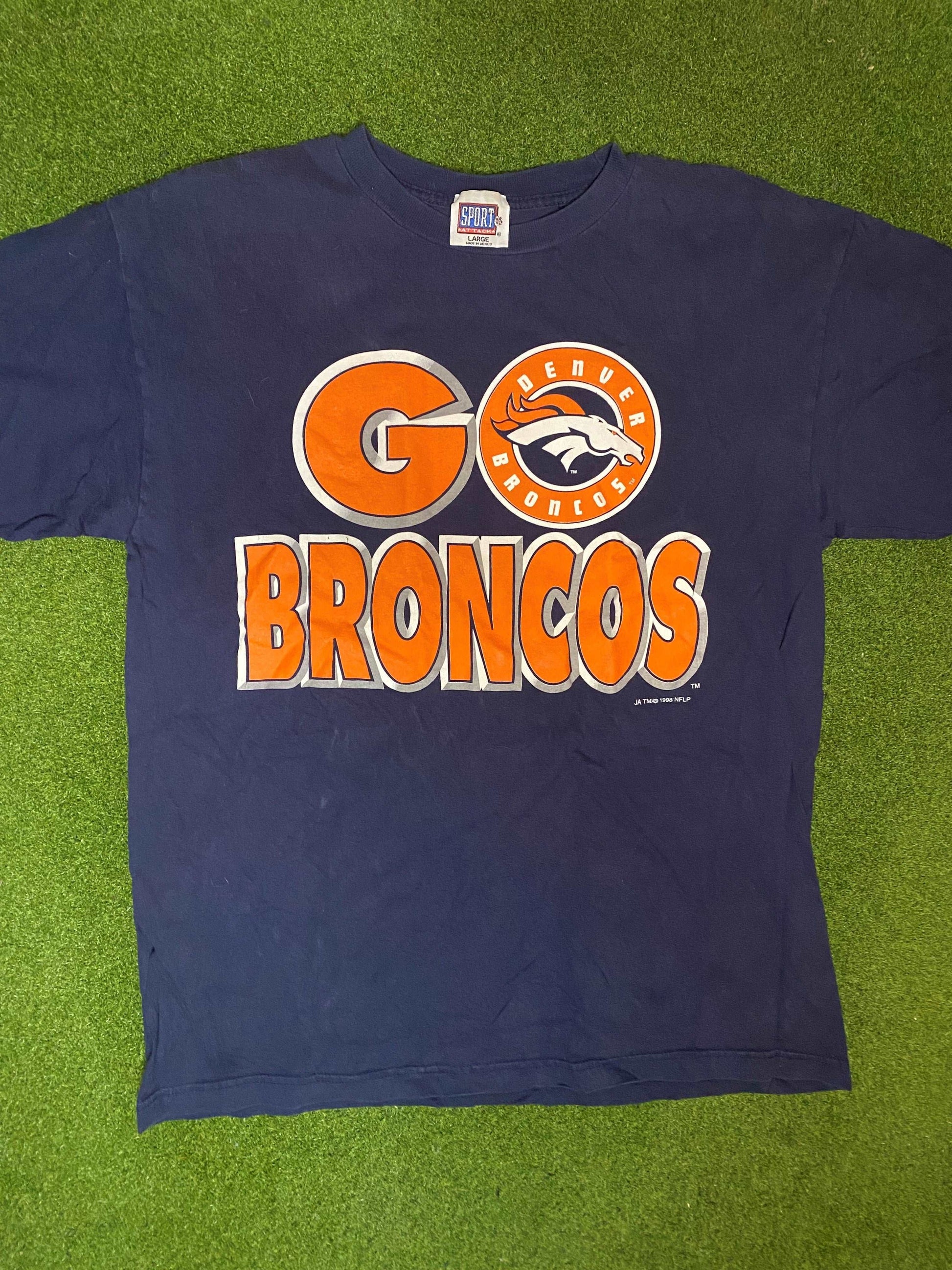 1998 Denver Broncos - Go Broncos - Double Sided - Vintage NFL T-Shirt (Large)