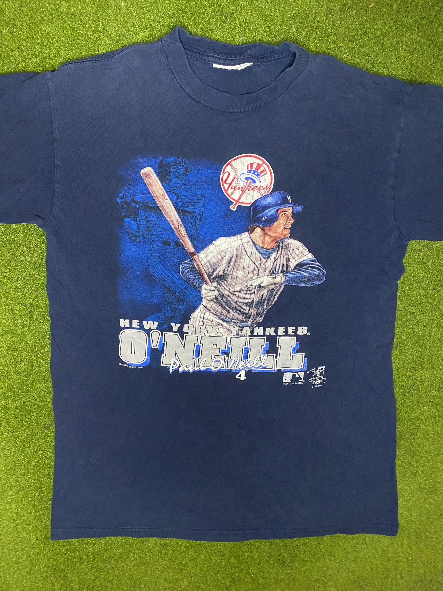 1998 New York Yankees - Paul O'Neill - Vintage MLB Player T-Shirt (Medium) Gametime Vintage