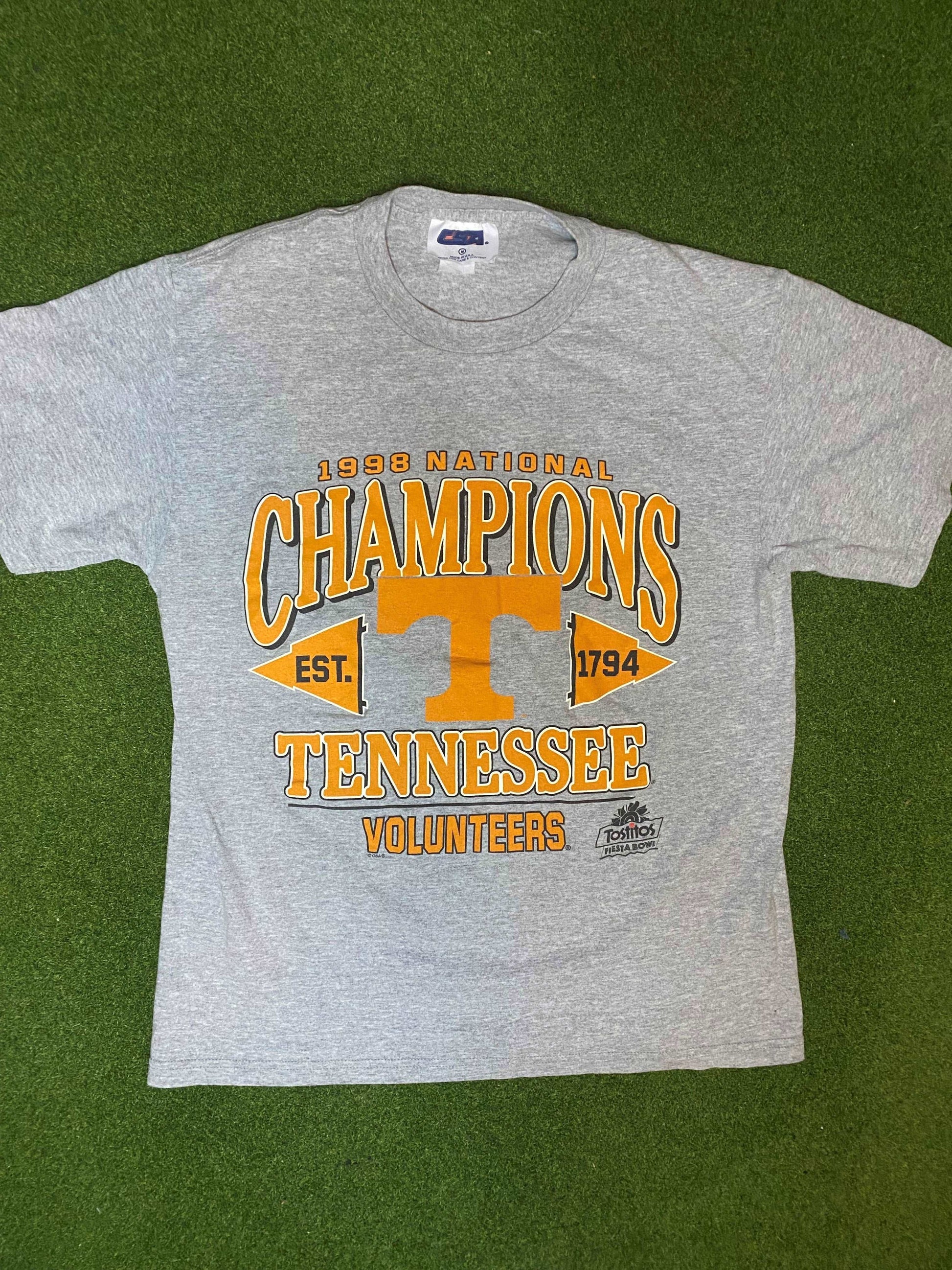 1998 Tennessee Volunteers - National Champions - Vintage College Football Tee Shirt (Medium)