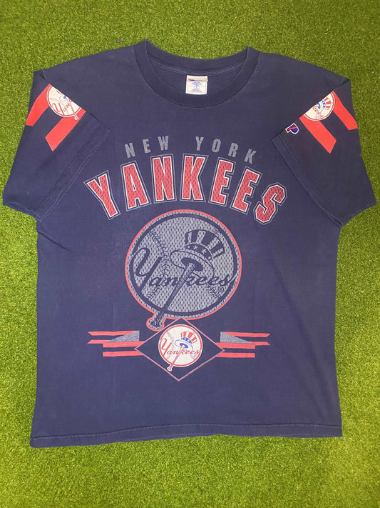 1998 New York Yankees - Double Sided - Vintage MLB Tee Shirt (Large)