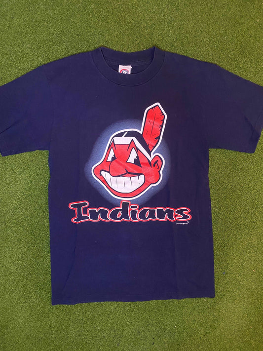 1999 Cleveland Indians - Big Logo - Vintage MLB Tee Shirt (Medium) Gametime Vintage