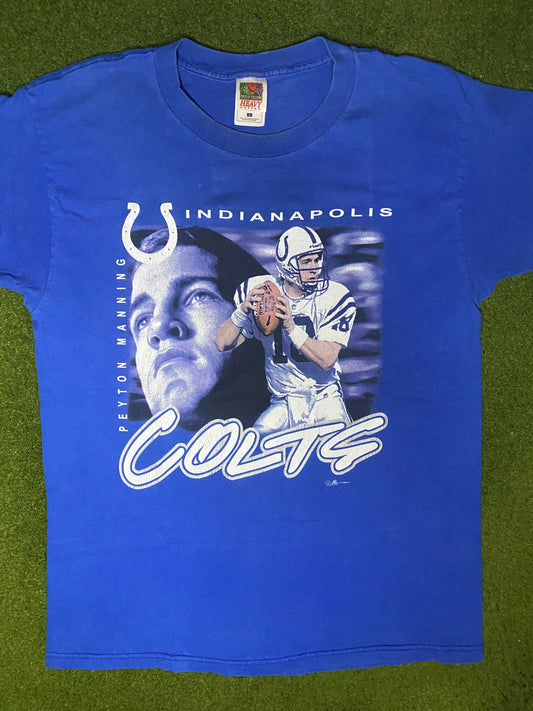 1999 Indianapolis Colts - Peyton Manning - Vintage NFL Player T Shirt (Large) - Gametime Vintage