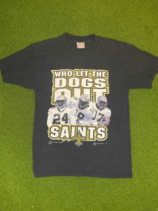 2000 New Orleans Saints - Who Let the Dogs Out - Vintage NFL Player Tee Shirt (Medium) - Gametime Vintage