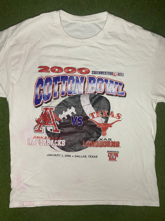 2000 Cotton Bowl - Arkansas Vs. Texas - Vintage College T-Shirt (Large) Gametime Vintage