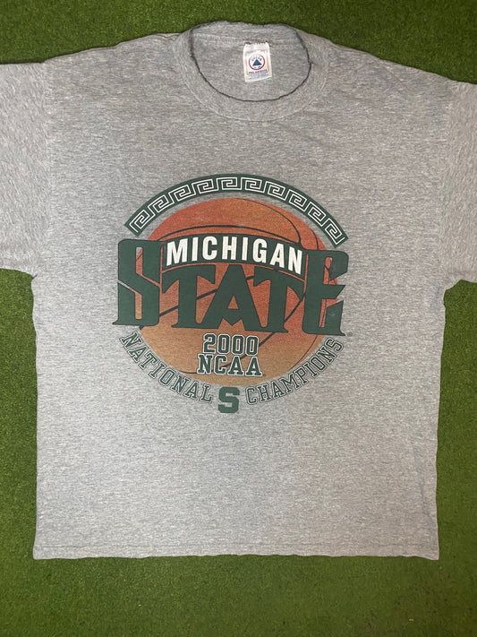 2000 Michigan State Spartans - National Champions - Vintage College T-Shirt (Large)