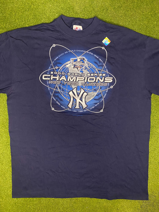 2000 New York Yankees - World Series Champions - Vintage MLB T Shirt (XL) - Gametime Vintage