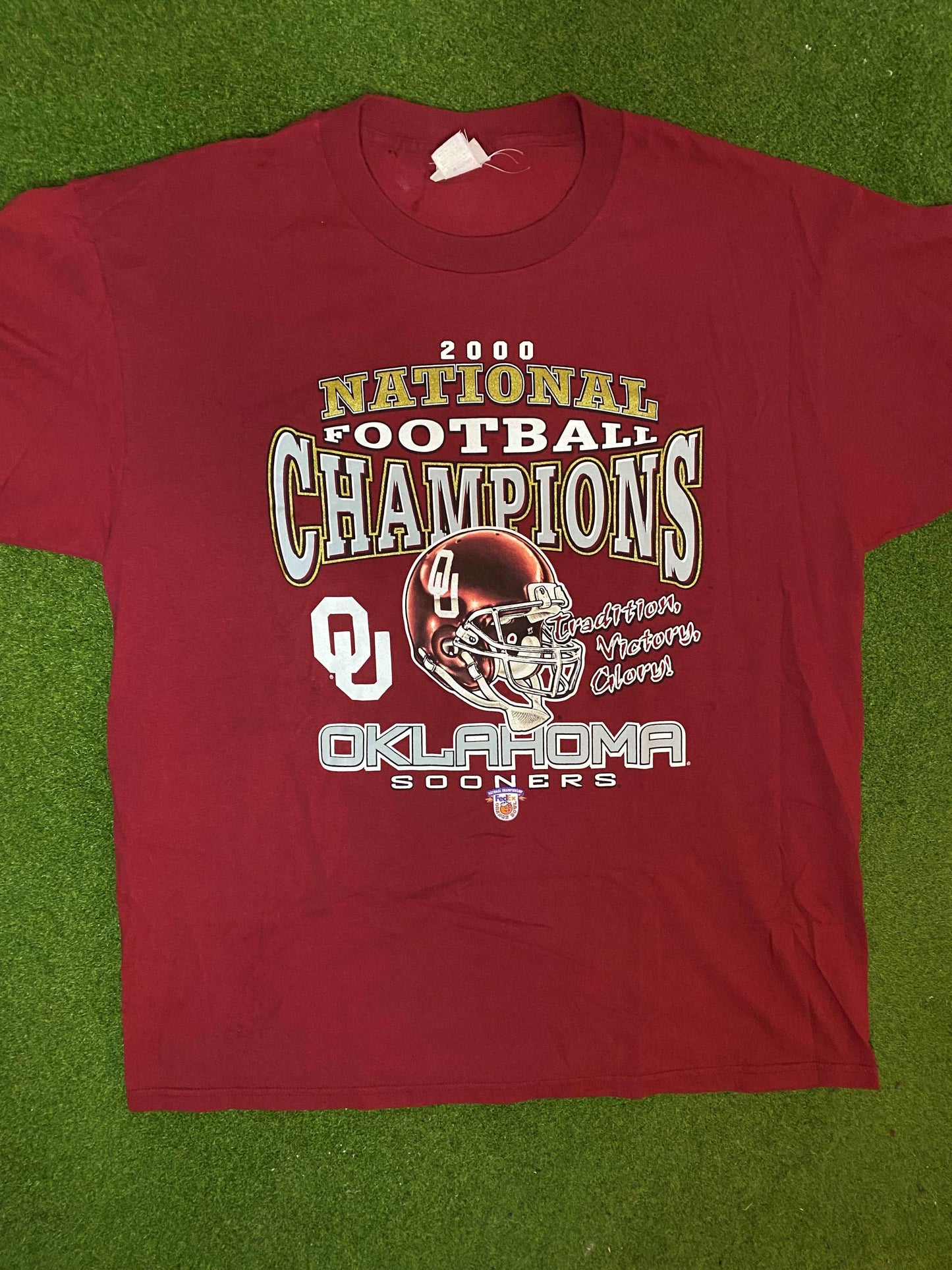 2000 Oklahoma Sooners - National Champions - Double Sided - Vintage College Football T-Shirt (XL)