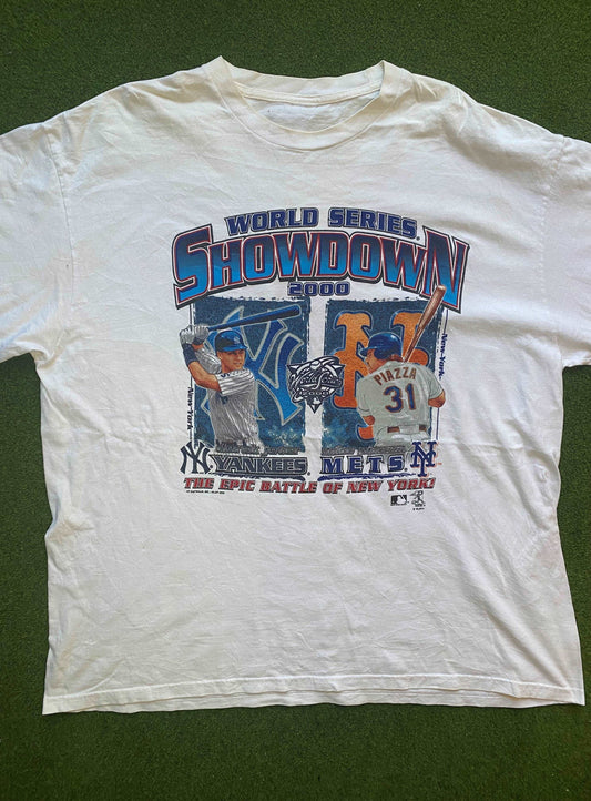 2000 World Series - Yankees vs Mets ft. Jeter and Piazza - Vintage MLB T-Shirt (2XL) Gametime Vintage