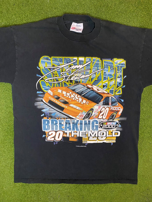 2000 Tony Stewart - Breaking the Mold - Vintage NASCAR T-Shirt (Large) 