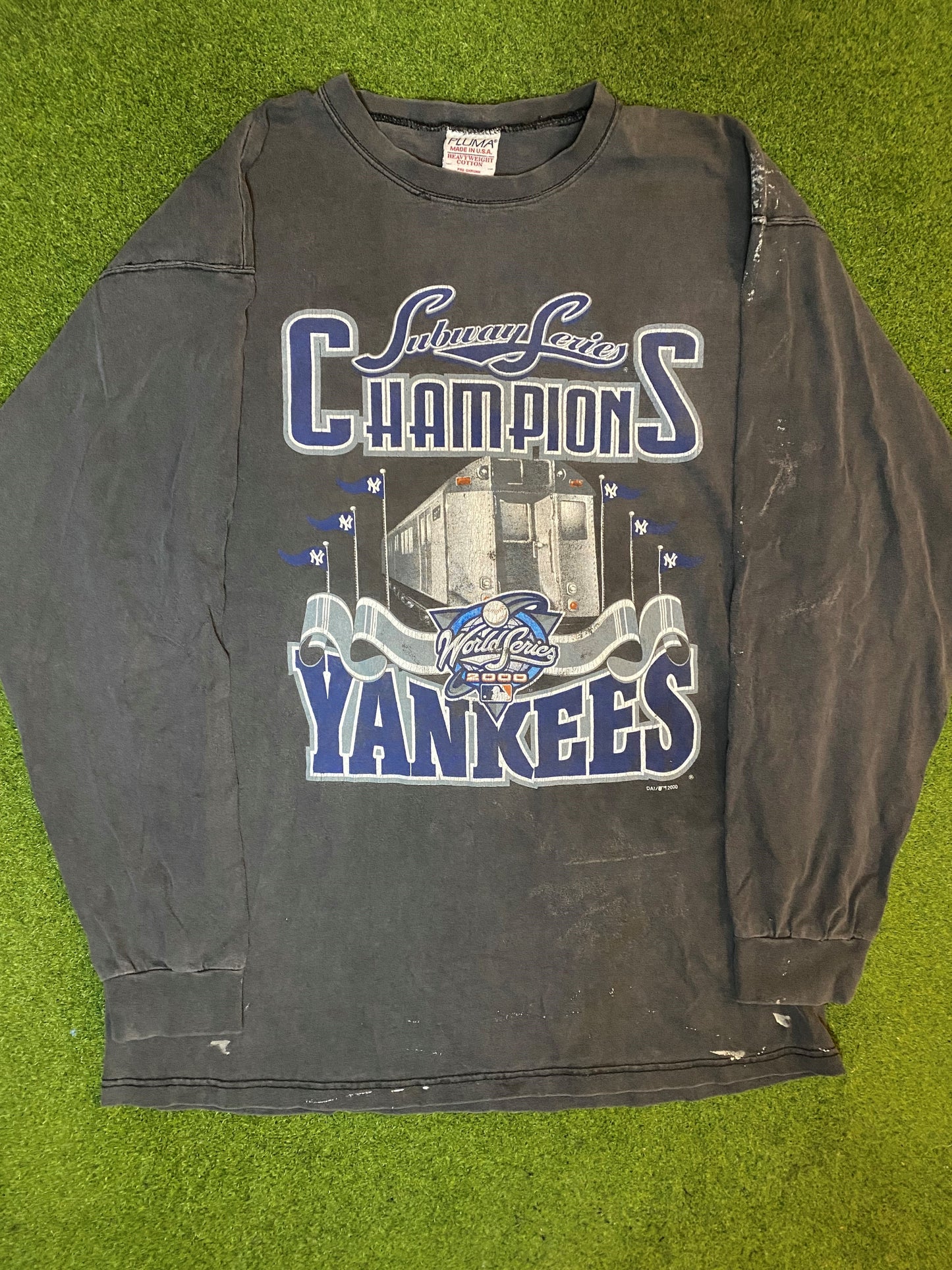 2000 New York Yankees - Subway Series Champions - Vintage MLB Long Sleeve Shirt (Large)