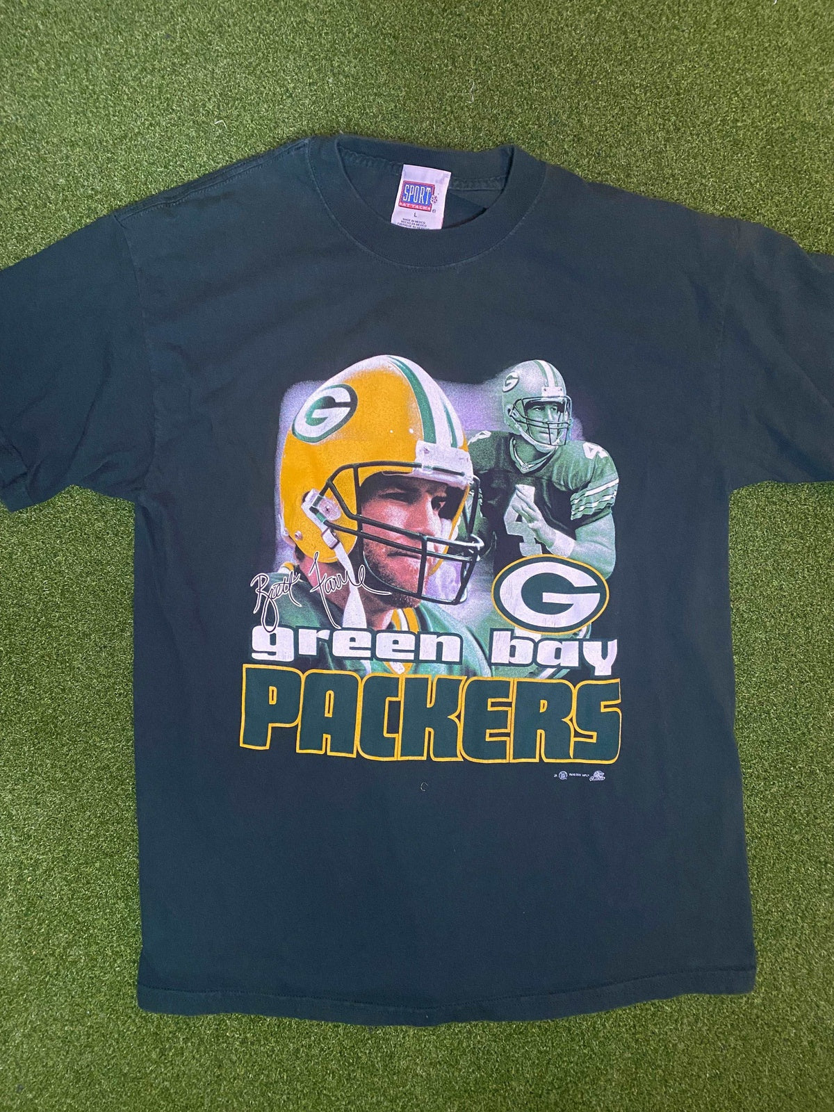 2001 Green Bay Packers - Brett Favre - Vintage NFL Player Tee Shirt (Large) Gametime Vintage