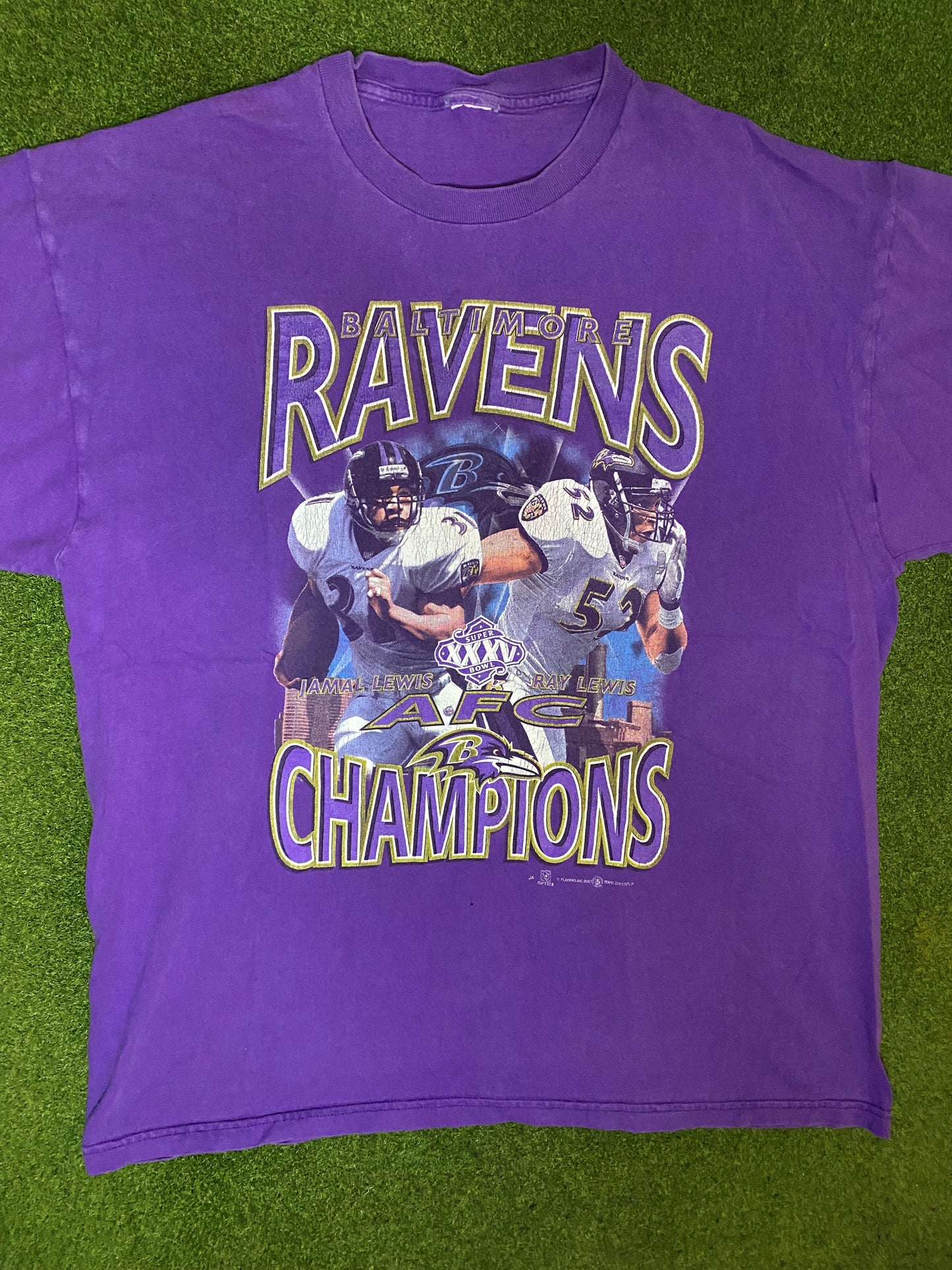 2001 Baltimore Ravens - AFC Champions Ft. Ray Lewis - Vintage NFL T-Shirt (XL) Gametime Vintage