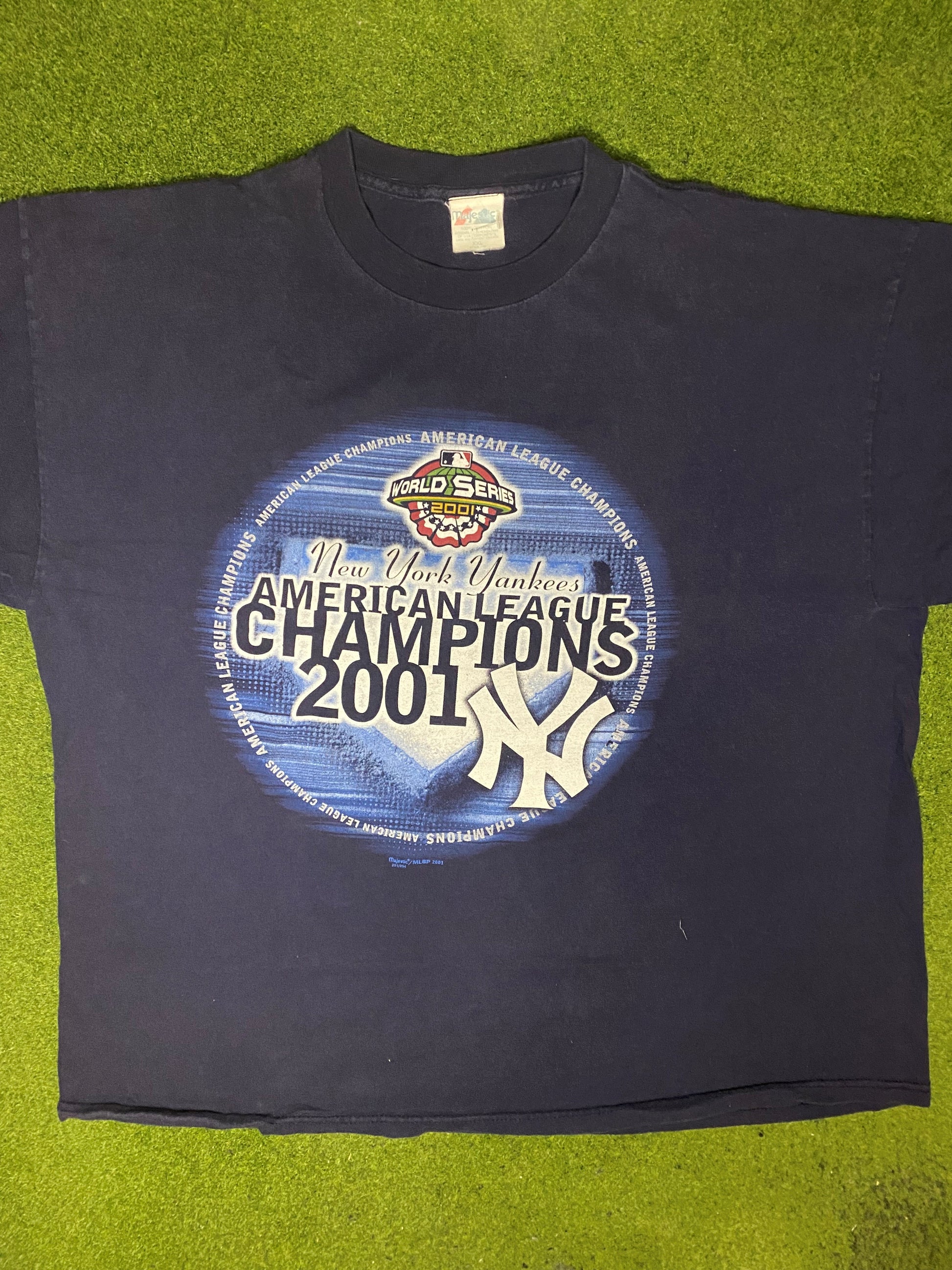 2001 New York Yankees - AL Champions - Vintage MLB T Shirt (2XL) - Gametime Vintage