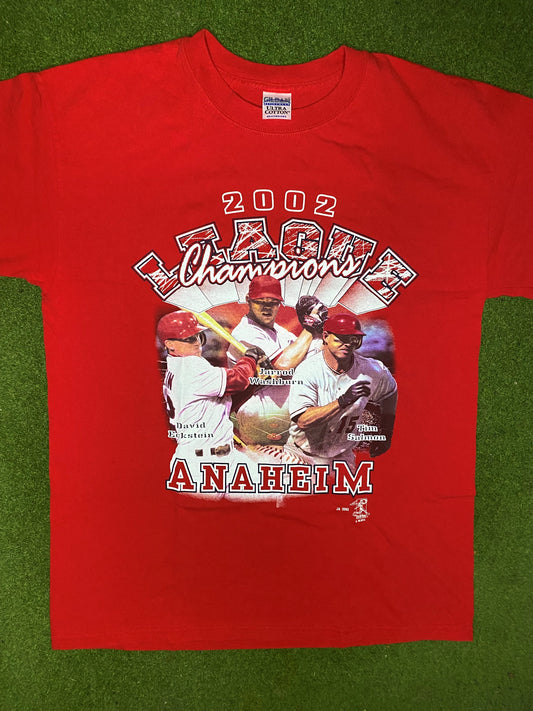 2002 Anaheim Angels - League Champions - Vintage MLB Player T-Shirt (Large) Gametime Vintage