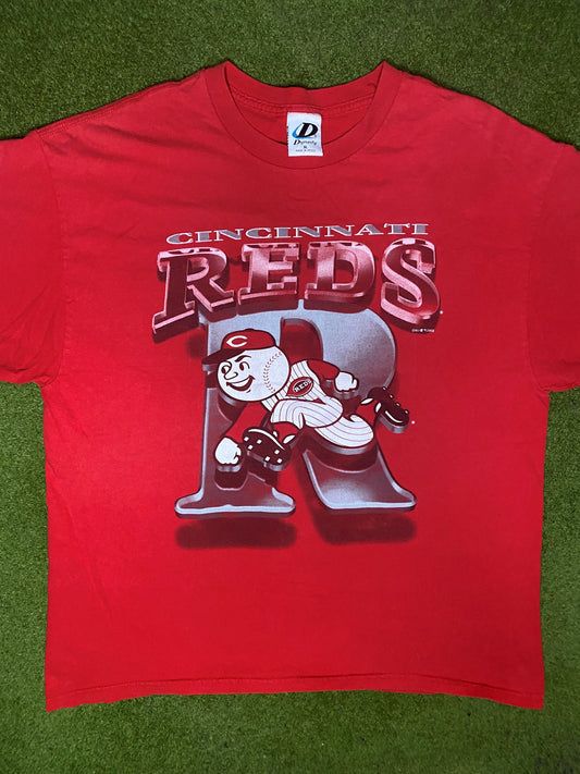2002 Cincinnati Reds - Vintage MLB T Shirt (XL) - Gametime Vintage