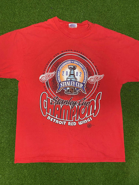 2002 Detroit Red Wings - Stanley Cup Champions - Vintage NHL Tee Shirt (Large) Gametime Vintage