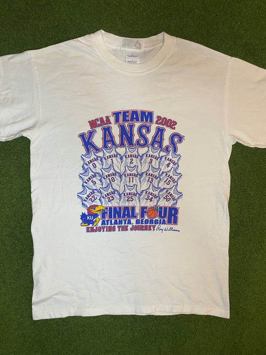 2002 Kansas Jayhawks - Final Four Roster - Vintage College Basketball T-Shirt (Medium) - Gametime Vintage