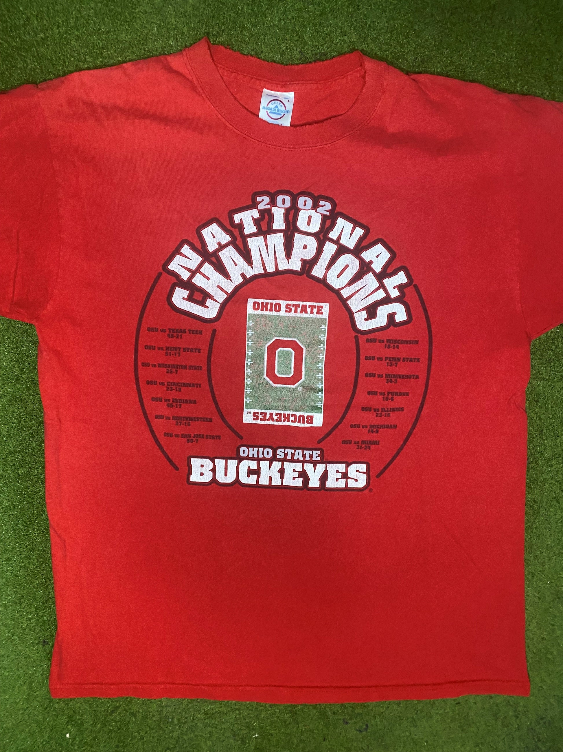 2002 Ohio State Buckeyes - National Champions - Vintage College T-Shirt (Large)