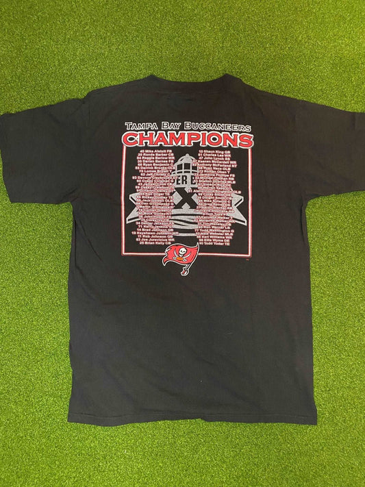 2003 Tampa Bay Buccaneers - Super Bowl XXXVII Champ - Double Sided Vintage NFL Tee Shirt (Medium) - Gametime Vintage