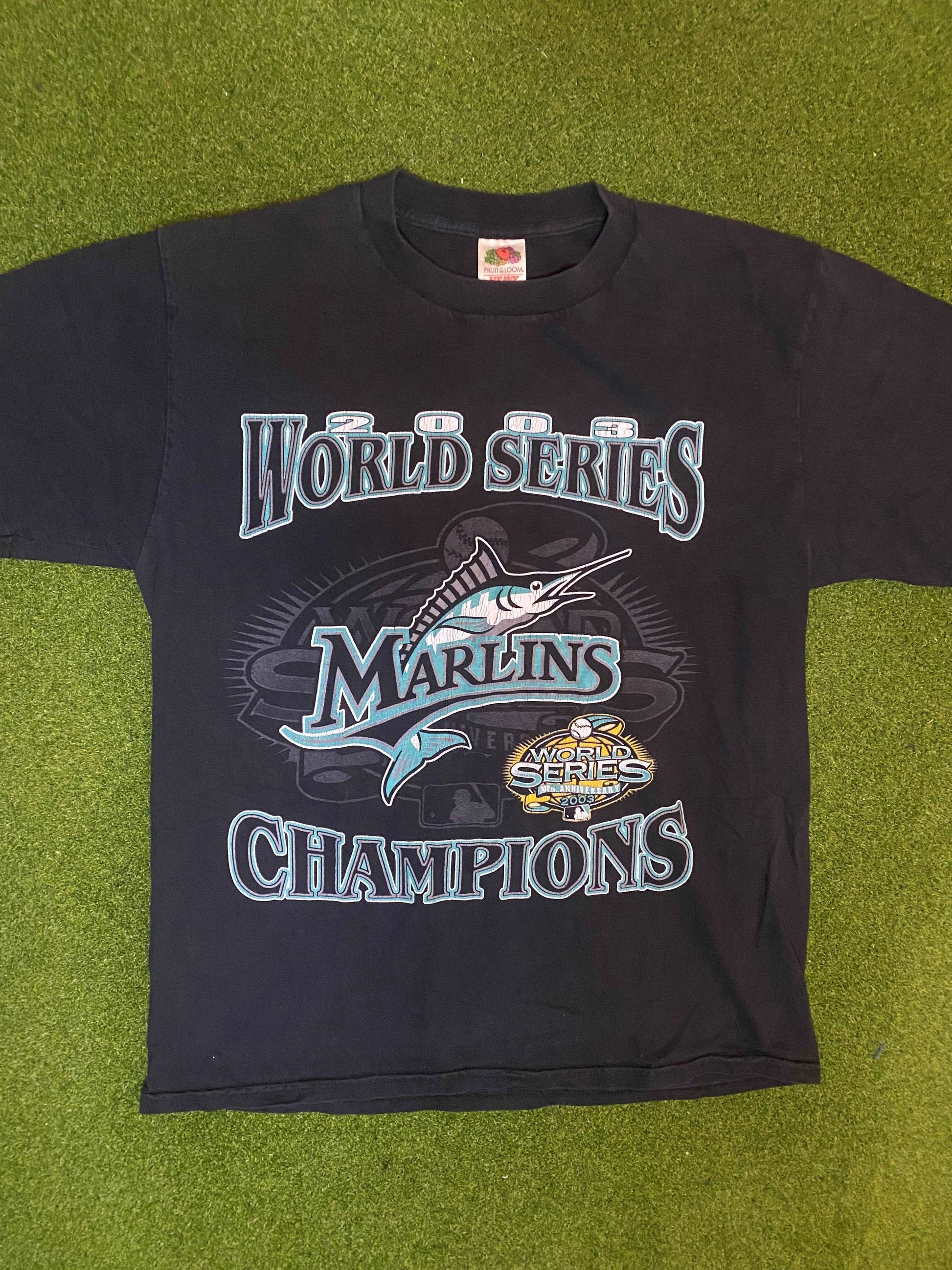 2003 Florida Marlins - World Series Champions - Vintage MLB Tee Shirt (Large)