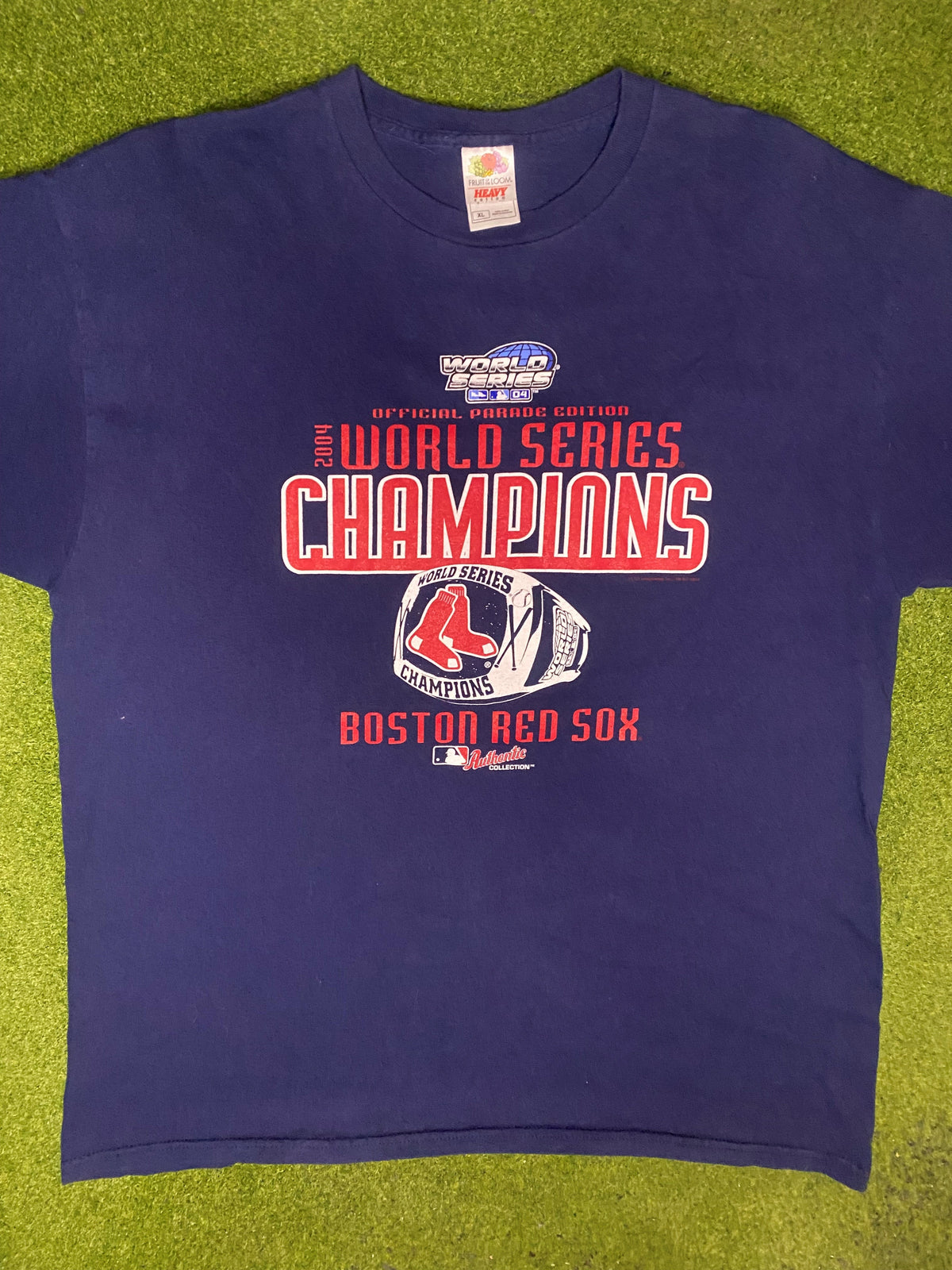 2004 Boston Red Sox - World Series Champions - Vintage MLB T-Shirt (XL) - Gametime Vintage