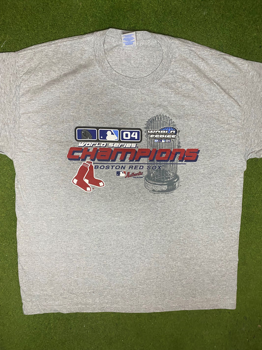 2004 Boston Red Sox - World Series Champions - Vintage MLB T-Shirt (XL) 