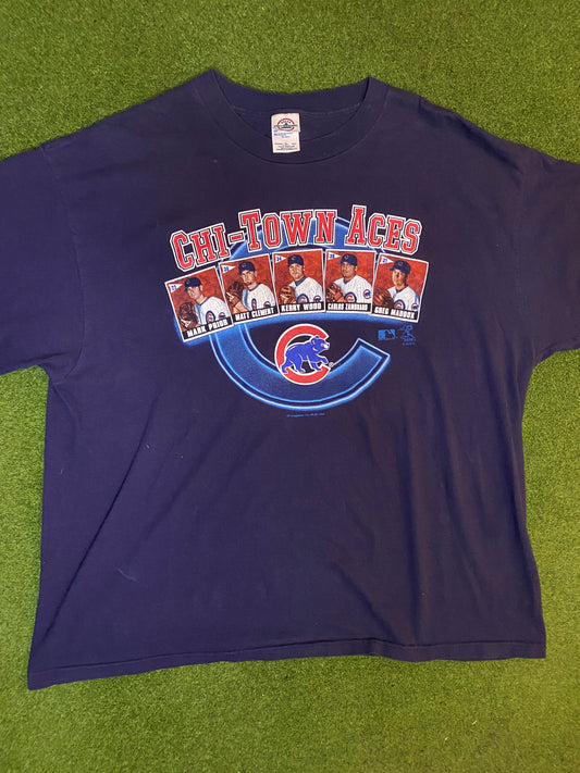 2004 Chicago Cubs - Chi-Town Aces - Vintage MLB Player T-Shirt (XL) Gametime Vintage