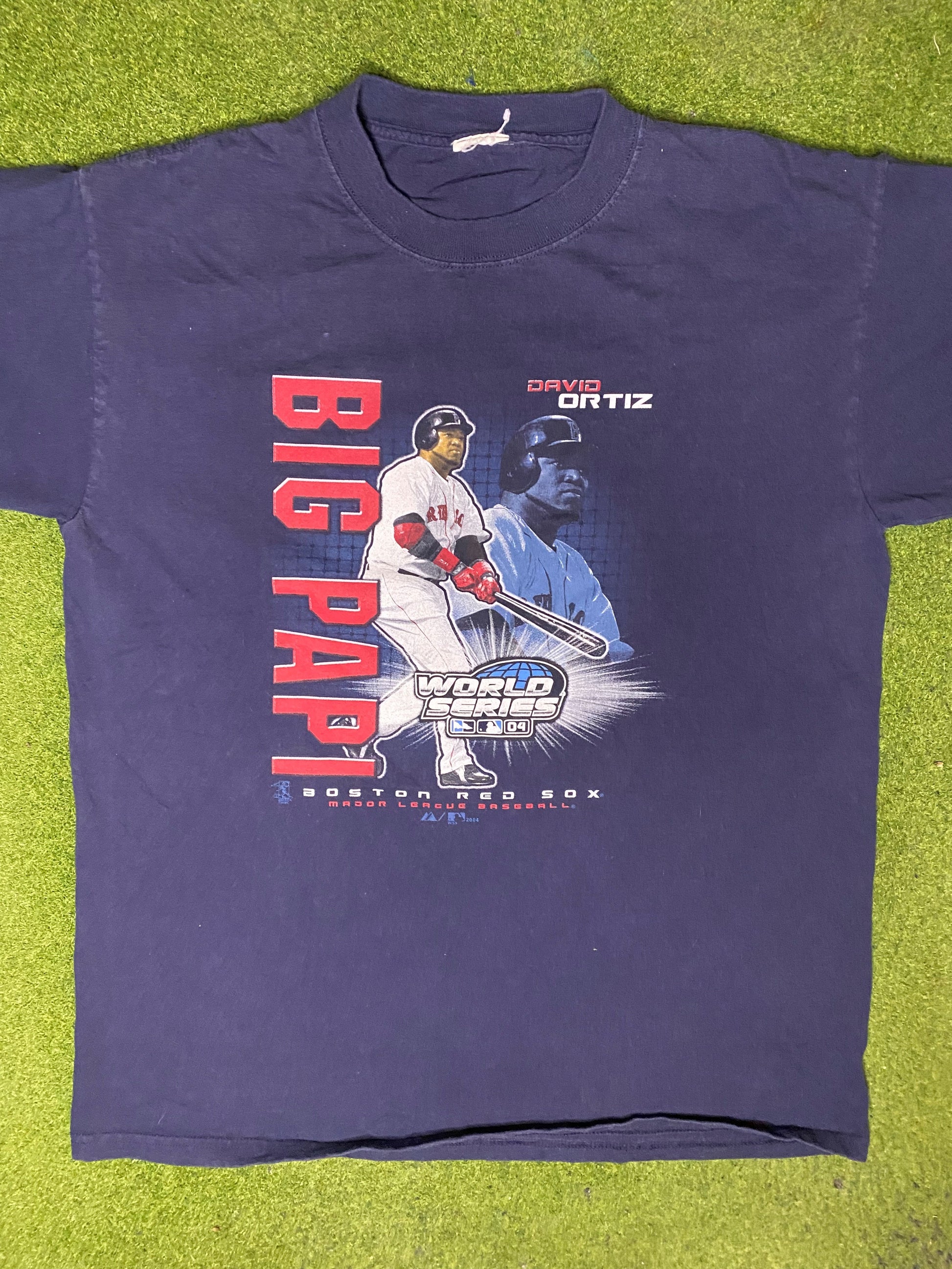 2004 Boston Red Sox - Big Papi David Ortiz - Vintage MLB Player T Shirt (Large) - Gametime Vintage