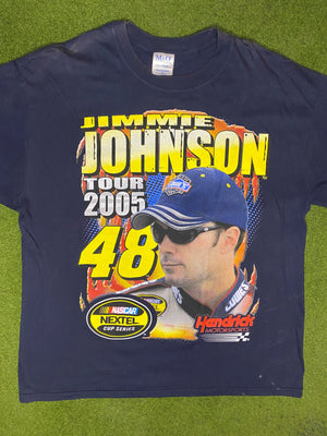 2005 Jimmie Johnson - Tour Schedule - Vintage NASCAR T Shirt (XL) - Gametime Vintage