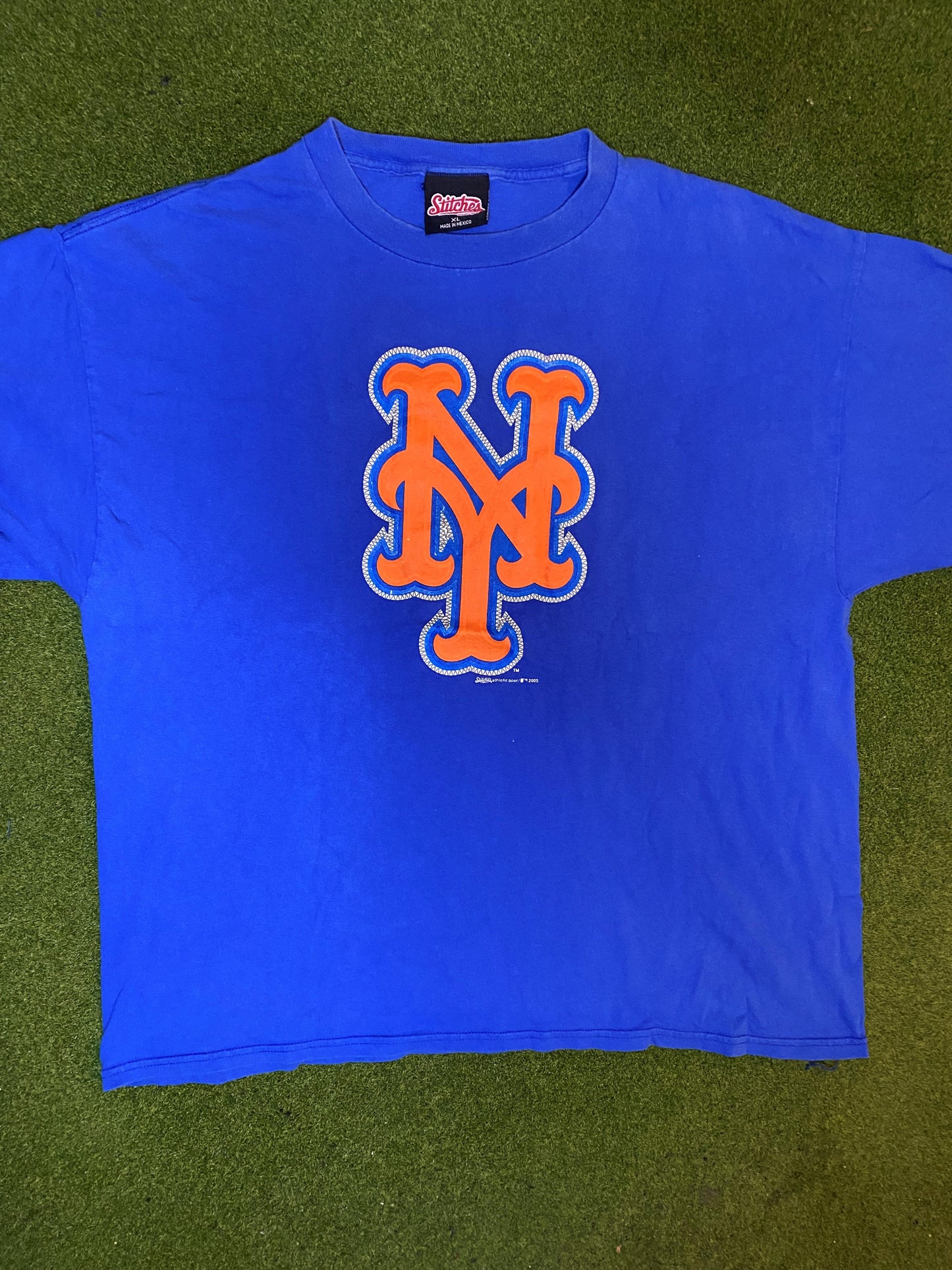 2005 New York Mets - Vintage MLB T-Shirt (XL)