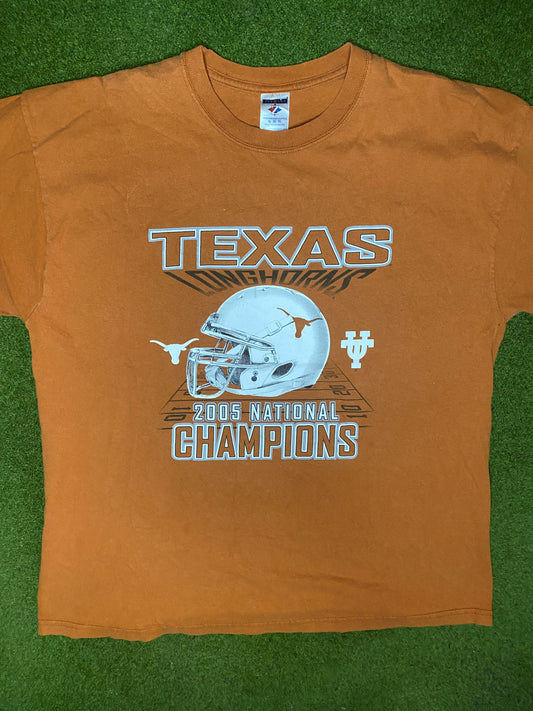 2005 Texas Longhorns - National Champions - Vintage College T-Shirt (XL) Gametime Vintage