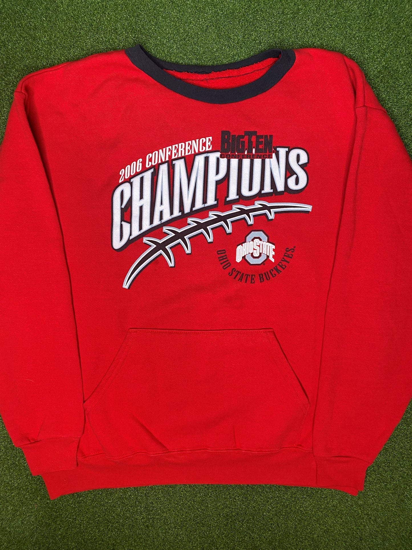 2006 Ohio State Buckeyes - Big 10 Champions - Vintage College Sweatshirt (Large)