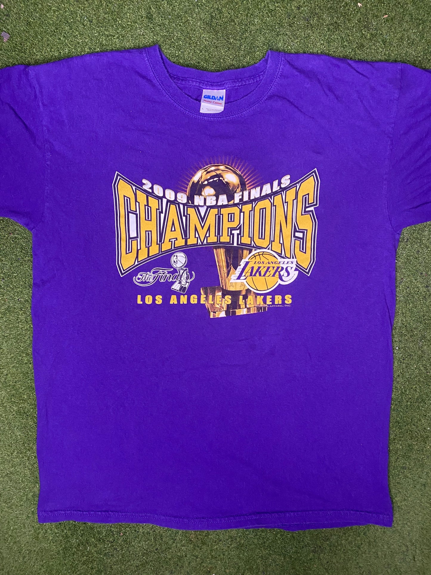 2009 Los Angeles Lakers - Champions - Vintage NBA T Shirt (Large)