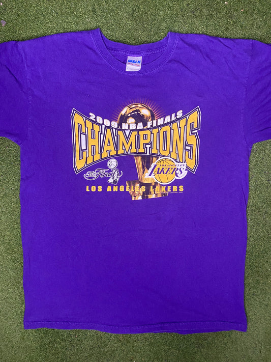 2009 Los Angeles Lakers - Champions - Vintage NBA T Shirt (Large)