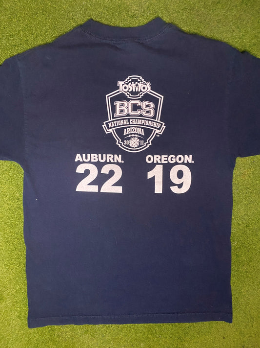 2010 Auburn Tigers - National Champions - Vintage College T Shirt (Medium) - Gametime Vintage